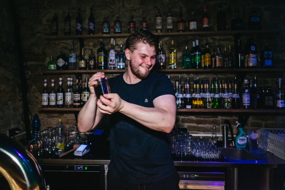 Prague: Pub Crawl with Unlimited Drinks & 5-floor Club Entry - Timing tips: choosing 7:45 vs 9:45 based on your Prague plan