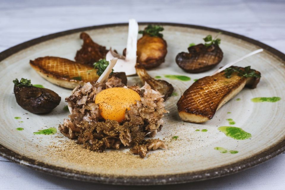 Prague: Savor 10 Course Dinner in Chef’s Kitchen - Course by Course: From Leek-and-Whey to Dessert Painting