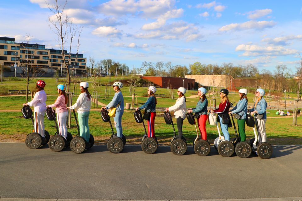 Prague: Segway Sightseeing Live-Guided Tour - Where to meet and why there’s a minibus shuttle involved