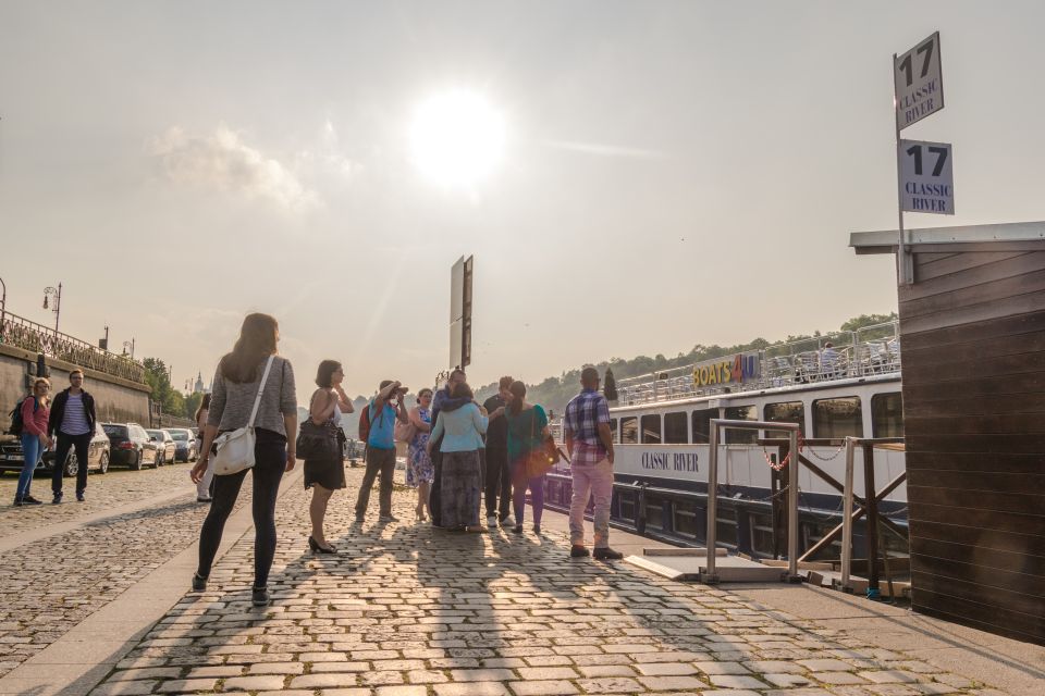 Prague: Sightseeing Boat Cruise with Buffet Dinner - Drinks, Wi-Fi, and the audio guide you’ll actually use