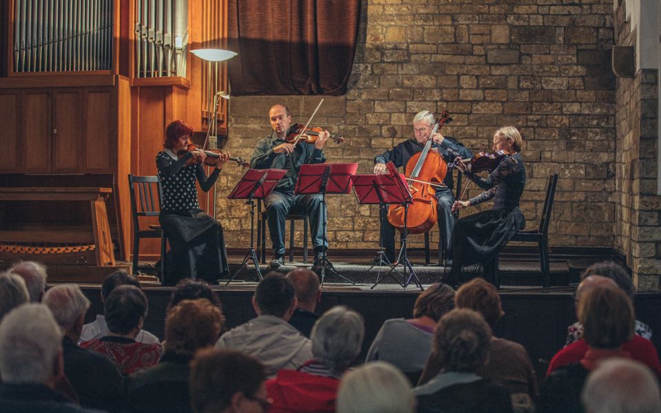 Prague, St. Martin: The Best of World & Czech Music - The Old Prague Music Ensemble: why a quartet works here