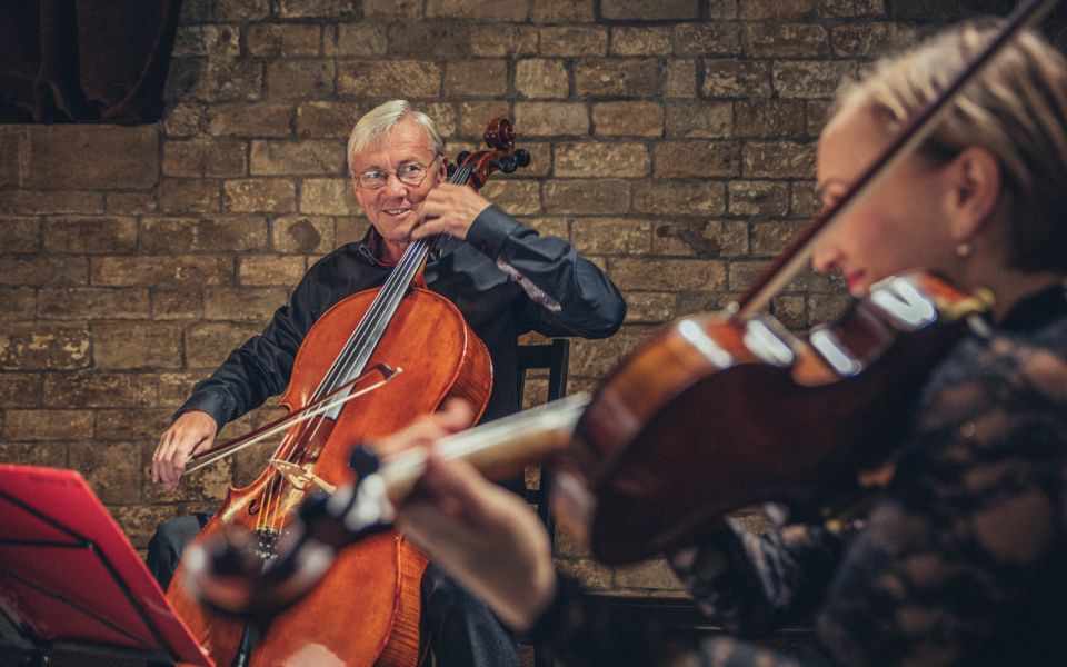 Prague, St. Martin: The Best of World & Czech Music - Who should book this concert (and who might skip it)