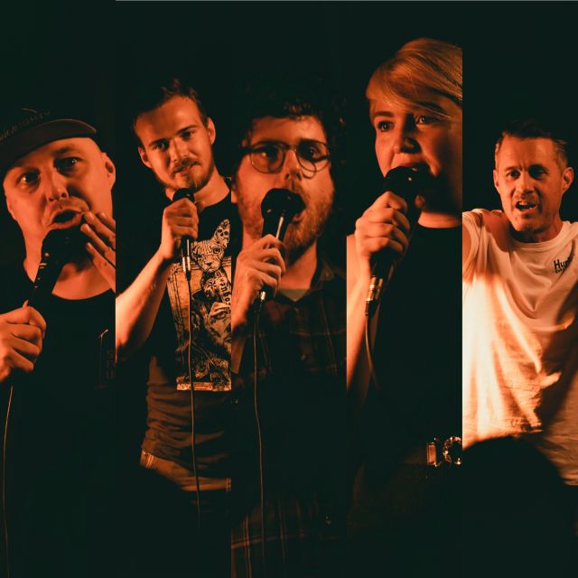 Prague: Thursday Night Stand Up Comedy In English - Kontakt Bar on a Thursday: what the night feels like