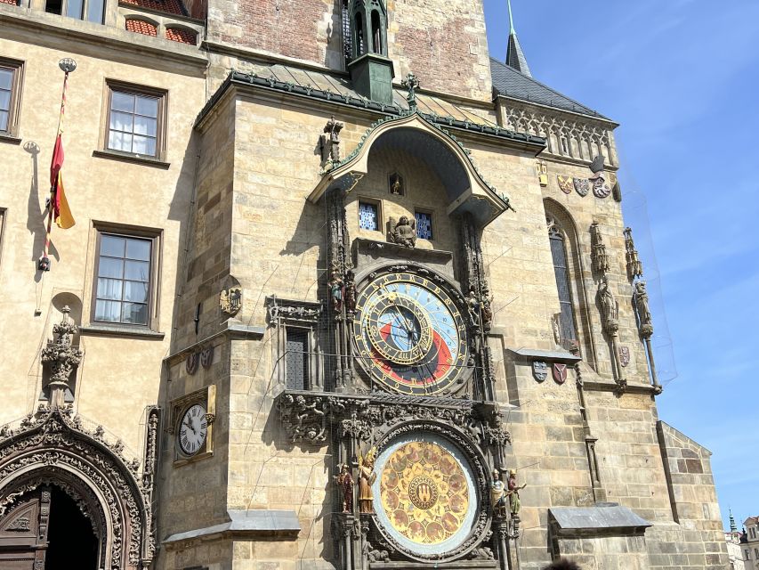 Prague Tour in Spanish - A Spanish walking tour built around legends and the hundred spires