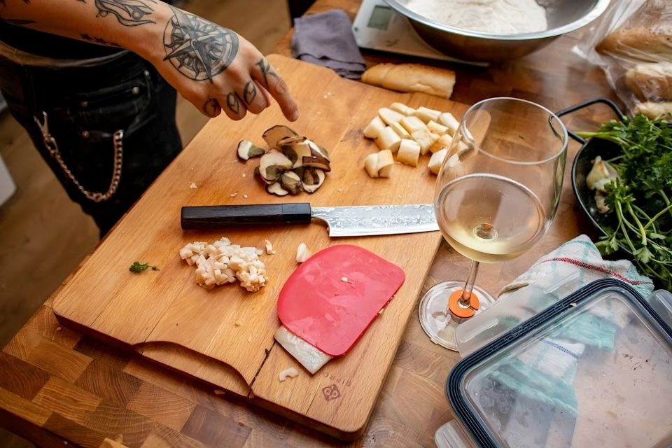 Prague: Traditional Czech Cooking Class with Market Tour - Key Highlights You’ll Care About